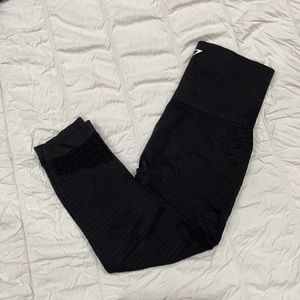 Gymshark crop leggings size small
